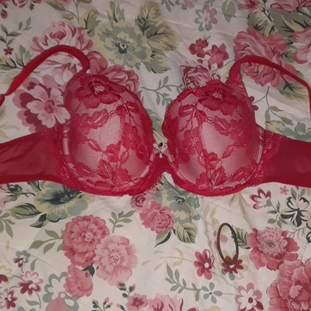 Victoria Secret pink and lace bra
